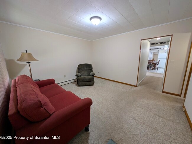 810 Gino Merli Dr in Blakely, PA - Building Photo - Building Photo