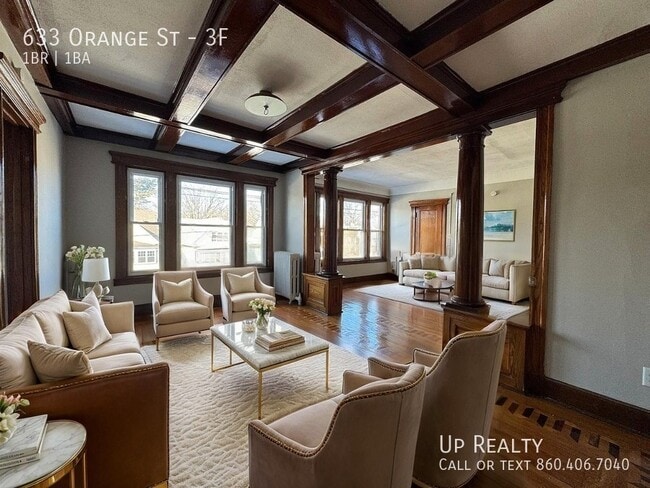 633 Orange St in New Haven, CT - Building Photo - Building Photo