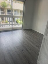 3206 Sabal Palms Ct, Unit B in Kissimmee, FL - Foto de edificio - Building Photo