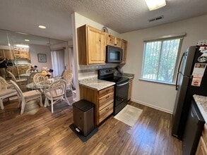 260 Myrtle Greens Dr in Conway, SC - Foto de edificio - Building Photo
