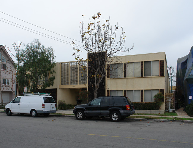 311 11th St in Seal Beach, CA - Building Photo - Building Photo