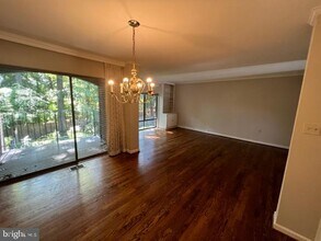 8113 Inverness Ridge Rd in Potomac, MD - Building Photo - Building Photo