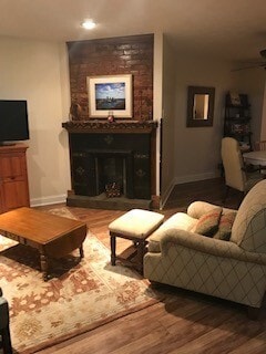 421 Sweetbriar St in Pittsburgh, PA - Building Photo - Building Photo