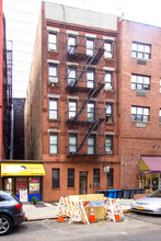 348 East 92nd Street in New York, NY - Building Photo - Building Photo