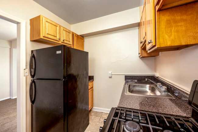 Walden Commons in Washington, DC - Building Photo - Interior Photo