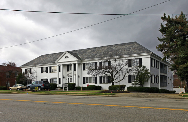 The Corinthian in University Heights, OH - Building Photo - Building Photo