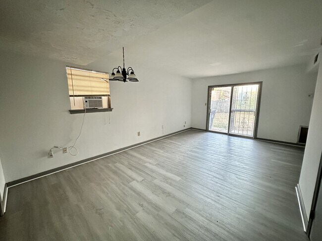 405 11th St SW in Birmingham, AL - Building Photo - Building Photo