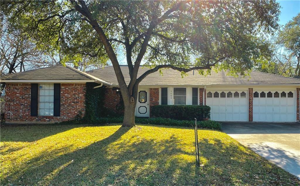 1609 Springer Ln in Austin, TX - Building Photo