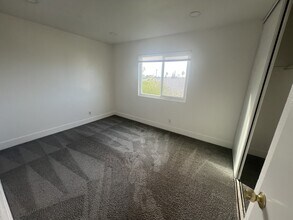 3965 Logan Ave in San Diego, CA - Building Photo - Building Photo