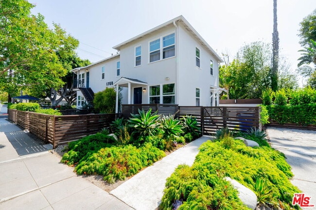 property at 1760 18th St