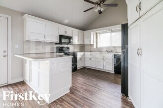 1603 Concord Ct in Independence, MO - Building Photo - Building Photo