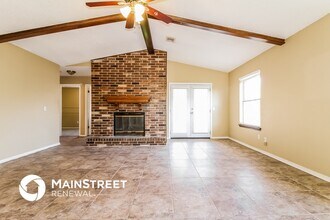 2117 NE 8th St in Moore, OK - Building Photo - Building Photo