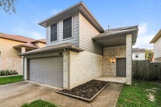 11811 Sunny Stream Dr in Tomball, TX - Building Photo - Building Photo