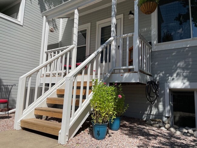 property at 384 Owl Dr