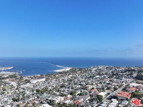 776 W 25th St in Los Angeles, CA - Building Photo - Building Photo