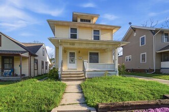 1033 Forest Ave in Fort Wayne, IN - Building Photo - Building Photo