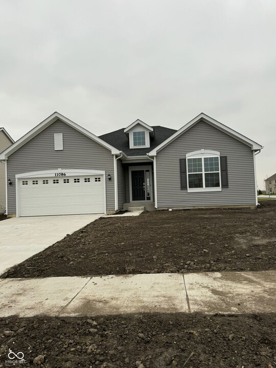 11086 Alabama Pl in Crown Point, IN - Building Photo