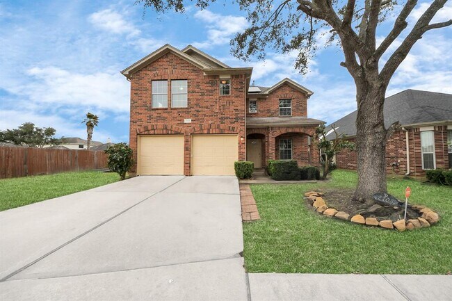 property at 2703 Edgewick Elm St