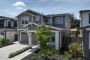 Arden Healdsburg in Healdsburg, CA - Foto de edificio - Building Photo