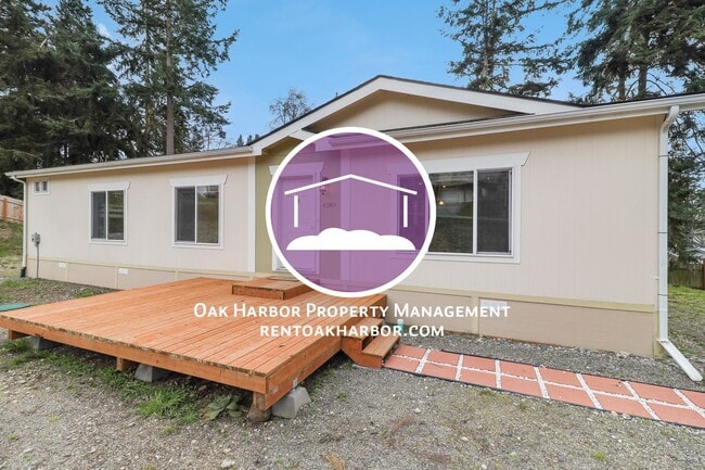 property at 4389 N Rhododendron Dr
