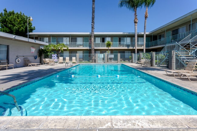 Buena Capri Apartments