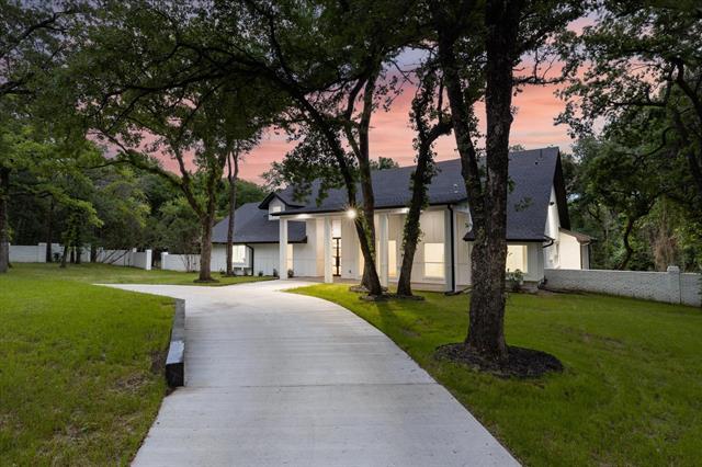 418 E Beady Rd in Arlington, TX - Building Photo