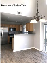 294 Hiawassee Dr in Woodstock, GA - Foto de edificio - Building Photo