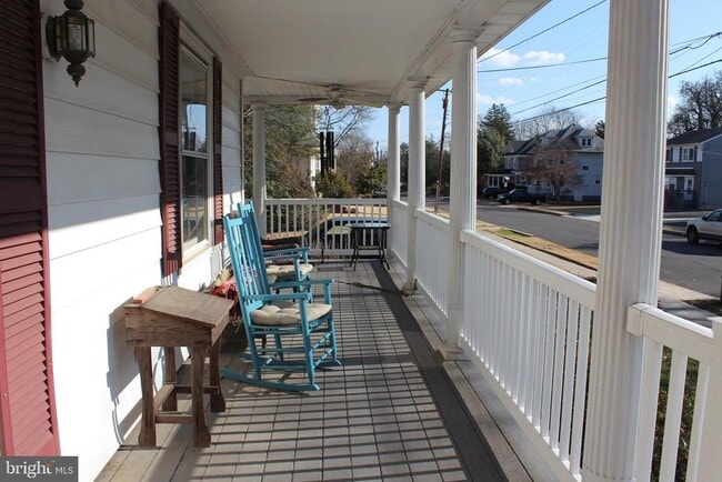 property at 217 Villanova Rd