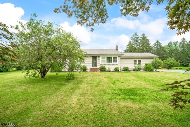 property at 14 Valley View Rd