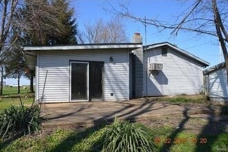 5549 Hwy D in Farmington, MO - Building Photo - Building Photo