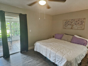 1701 NW 75th Ave, Unit 104 in Plantation, FL - Building Photo - Building Photo