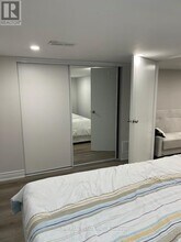 520 Cochrane Rd in Hamilton, ON - Building Photo - Building Photo