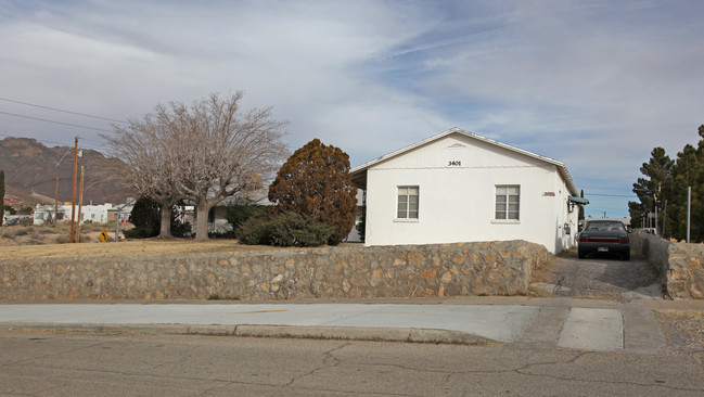 3401 Frankfort Ave in El Paso, TX - Building Photo - Building Photo