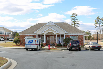 Henson Place Apartments in Albemarle, NC - Building Photo - Building Photo