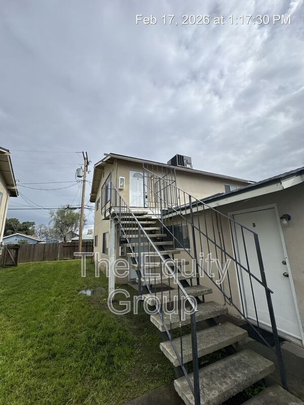 624 N Garden St in Visalia, CA - Building Photo - Building Photo