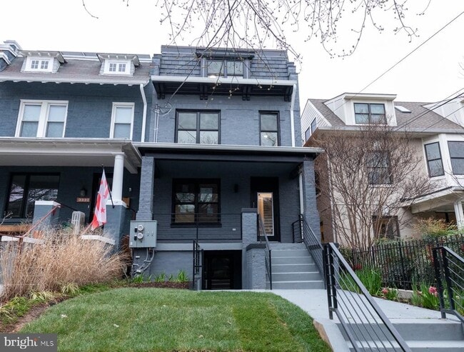 property at 1321 Shepherd St NW