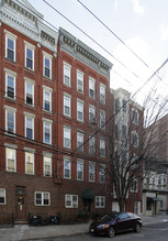 523 Adams St in Hoboken, NJ - Building Photo - Building Photo