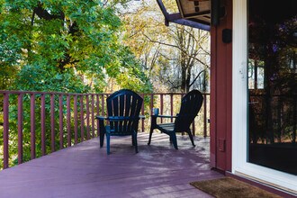 325 Poplar Hill Ln in Bristol, TN - Building Photo - Building Photo