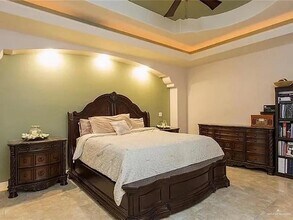 2613 Fairmont Ave in McAllen, TX - Building Photo - Building Photo
