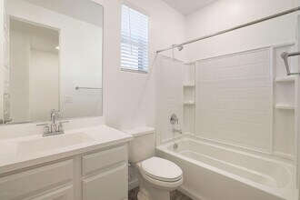 16581 W Charlotte Dr in Surprise, AZ - Building Photo - Building Photo