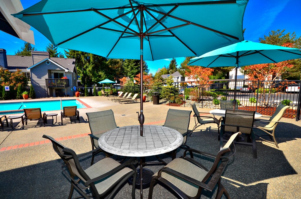 Ridgetop Apartments in Silverdale, WA