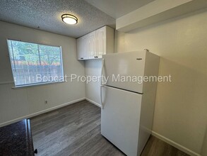 1501 N Edmonds Dr in Carson City, NV - Building Photo - Building Photo