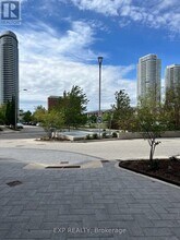 225-2225 Village Green Square in Toronto, ON - Building Photo - Building Photo