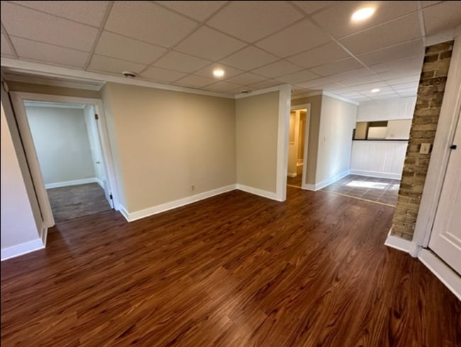 2500 N Bartlett Ave, Unit 2500 in Milwaukee, WI - Building Photo - Building Photo