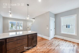 728 Logan St SE in Grand Rapids, MI - Building Photo - Building Photo