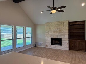 803 Mary Lee Ln in Collinsville, TX - Building Photo - Building Photo