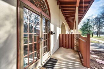 210 Old Hickory Blvd in Nashville, TN - Building Photo - Building Photo