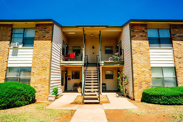 CROSS TIMBERS AT GRAND STREET in Amarillo, TX - Building Photo