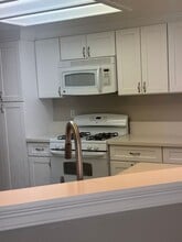 26219 Corona Dr in Helendale, CA - Building Photo - Building Photo