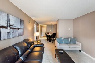 1405 Curtis Street in Denver, CO - Building Photo